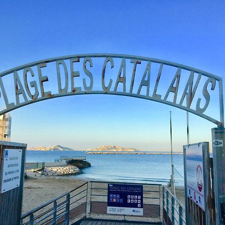 Superbe Appart, Central, Petit Balcon & Vue Place Marseille Luaran gambar