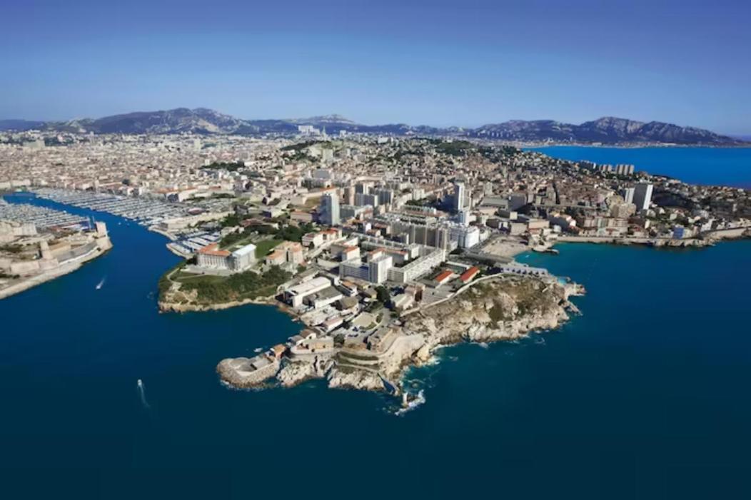 Superbe Appart, Central, Petit Balcon & Vue Place Marseille Luaran gambar