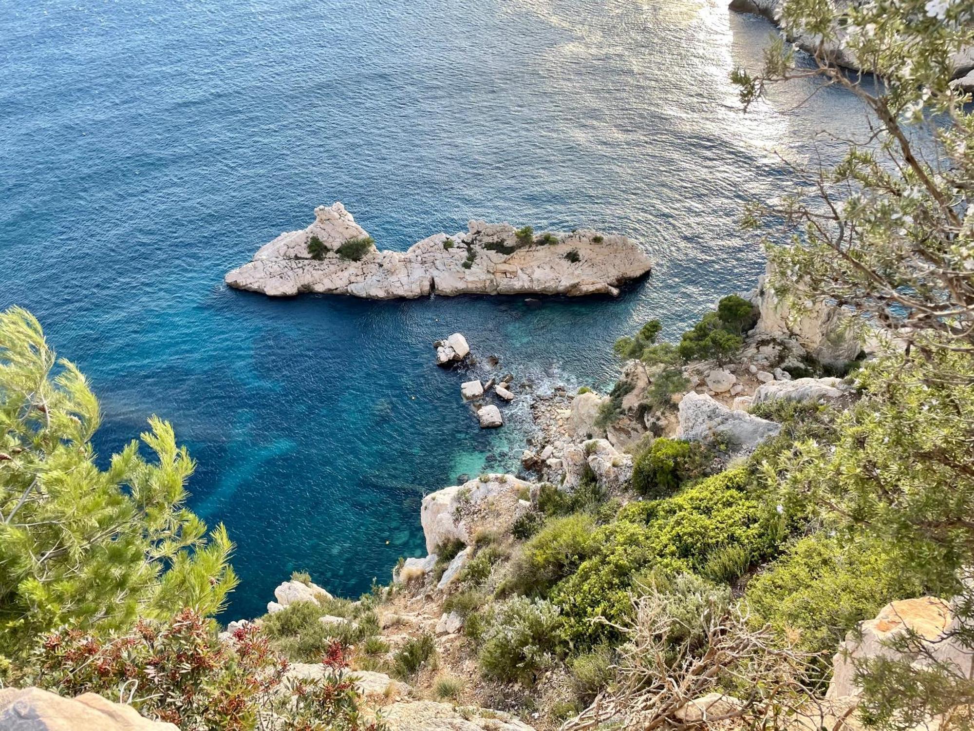 Superbe Appart, Central, Petit Balcon & Vue Place Marseille Luaran gambar